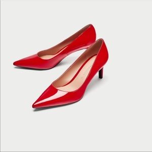 Zara red shiny mid-court heels